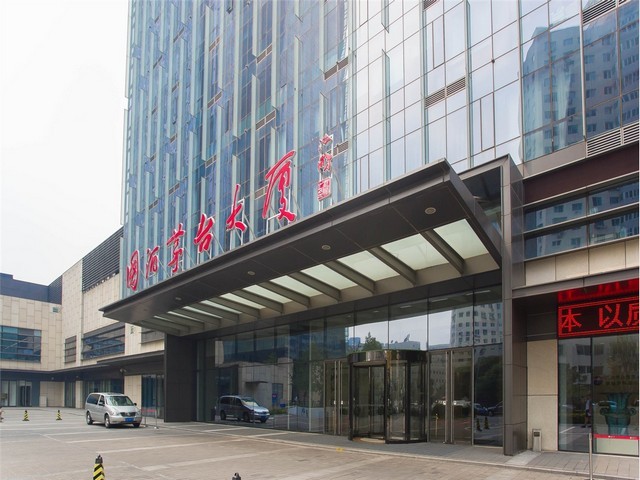 福田奔驰车窗膜哪里专业